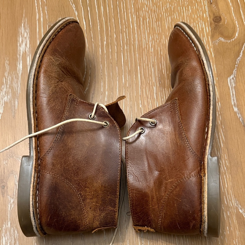Men's Michael Shannon Chukka Boots - Picture 8 of 10